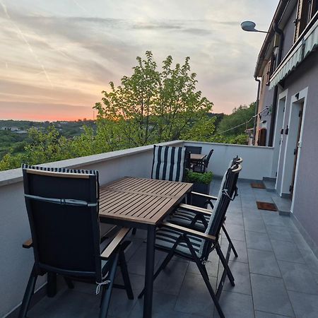 Apartment Bellavista Grožnjan Kültér fotó