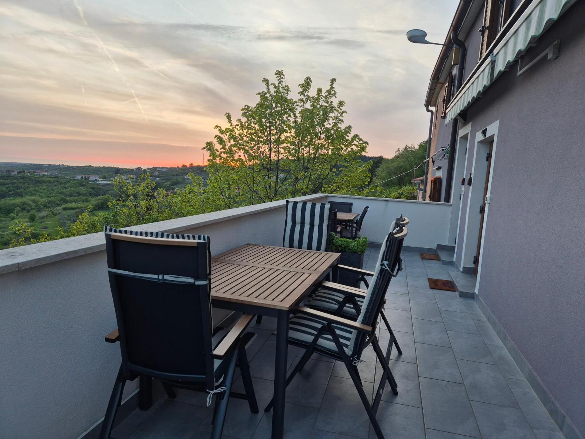Apartment Bellavista Grožnjan Kültér fotó